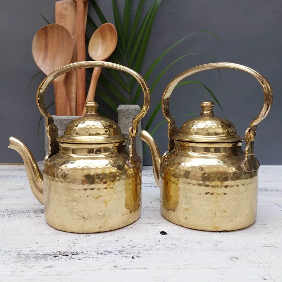 Brass kettle/ Tea Pot - Image 3