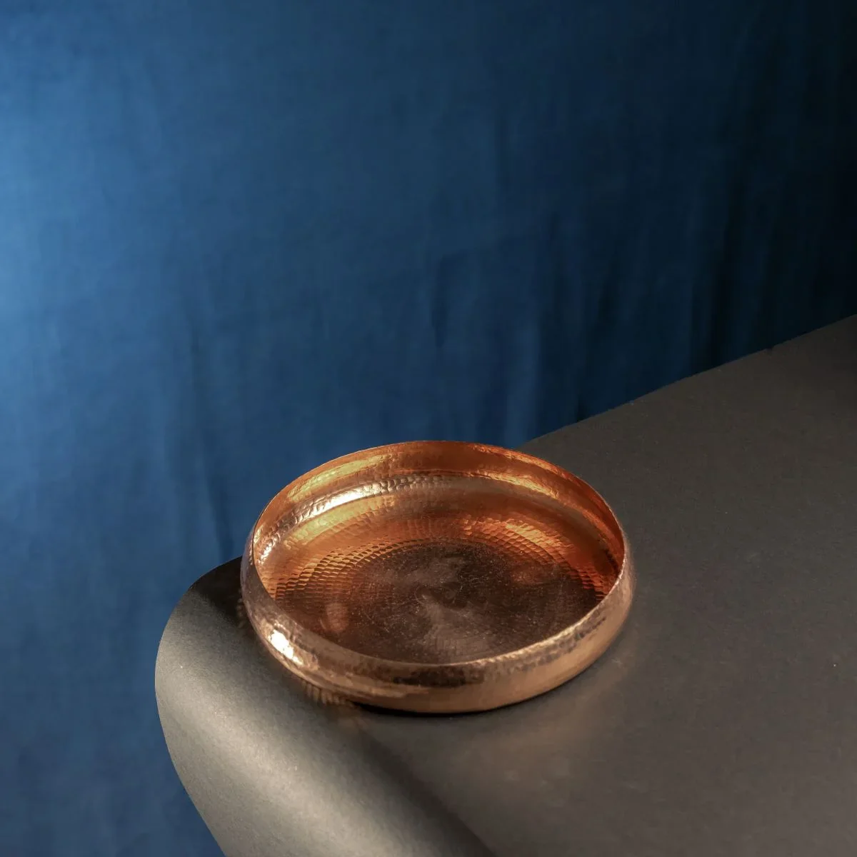 Copper uruli for decor - Image 2