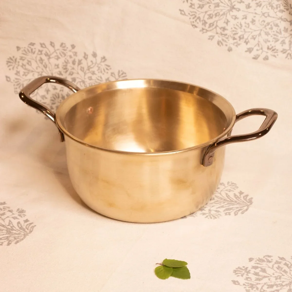 Kansa Tulsi Casserole/Cooking Pot - Image 5