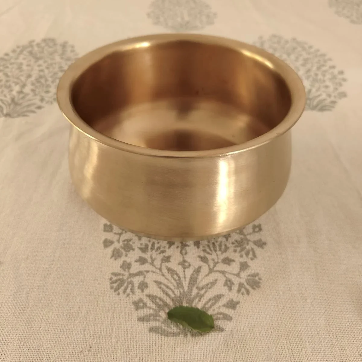 Kansa Tulsi Cookware Handi - Image 7