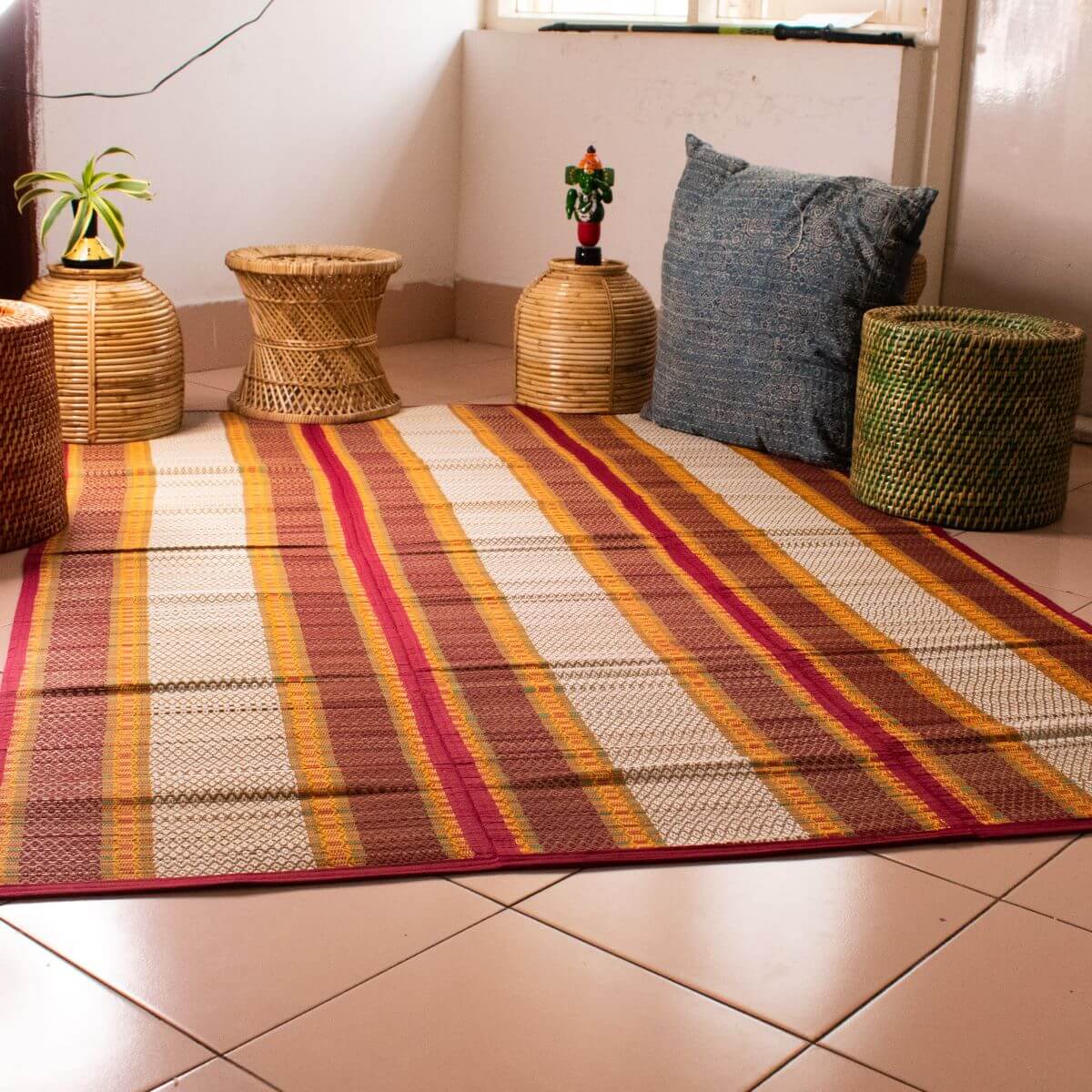 Natural River Grass Madur Mats - Medium (3 Fold) - Image 3