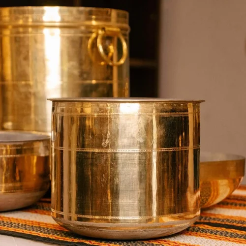 Zishta Hand-Crafted Brass Rail Adukku Set - Image 4
